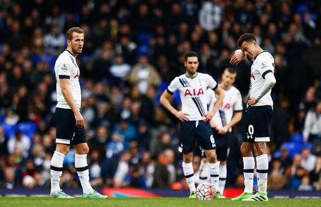 每体：巴萨新诺坎普揭幕战再遇尼科，戏剧性的对决已准备就绪（每体：巴萨新诺坎普揭幕首战重逢尼科，戏剧之战一触即发）