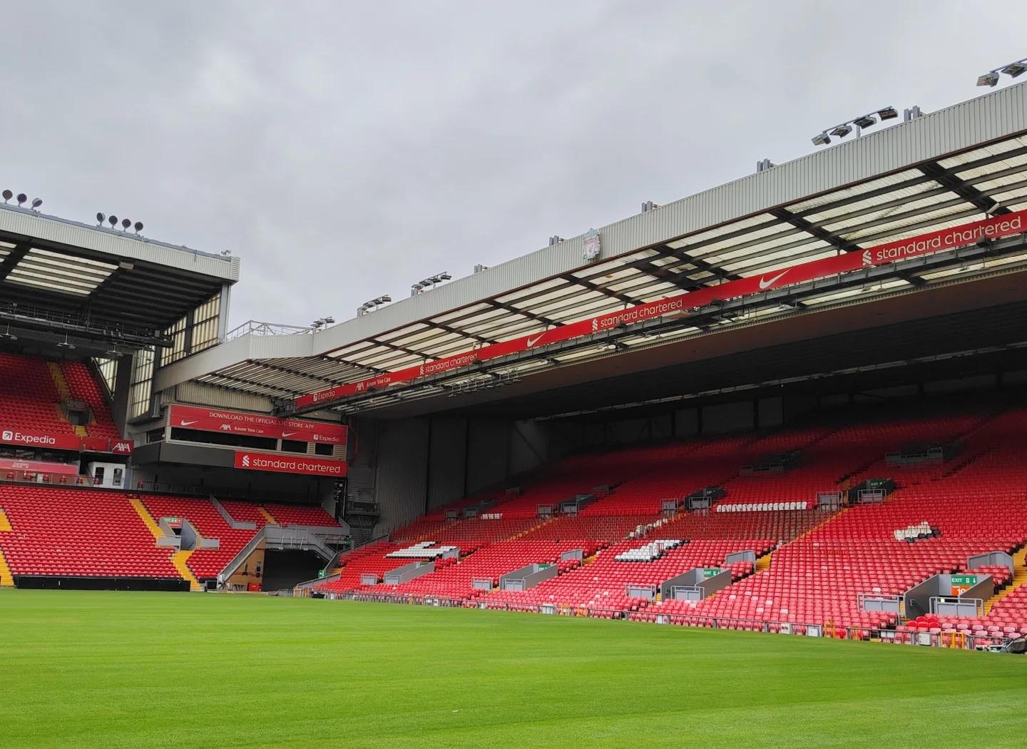 约尼查：喜欢玉溪的米线、水饺和烧烤；希望能在玉昆踢到退役（约尼查：钟爱玉溪米线、水饺与烧烤，盼在玉昆效力至退役）