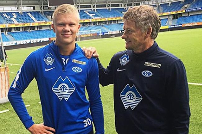 罗马2-0乌迪内斯，洛伦佐-佩莱格里尼破门，切利克锁定胜局（罗马2-0乌迪内斯：洛伦佐-佩莱格里尼先拔头筹，切利克再下一城）