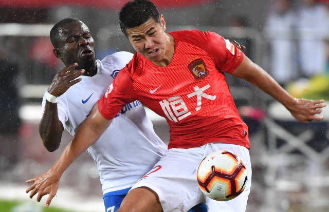 米兰vs拉齐奥：莱奥搭档恩昆库，莫德里奇、拉比奥出战（米兰对阵拉齐奥：莱奥联手恩昆库，莫德里奇、拉比奥登场）