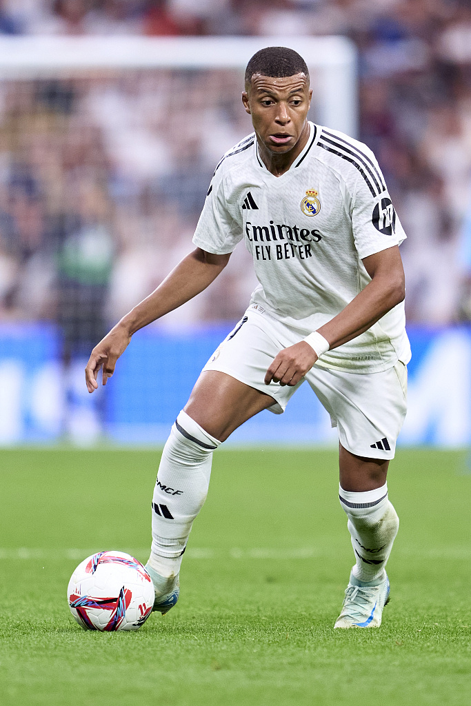 瑞典青年足球主管指责哥本哈根足球俱乐部挖走八岁球员（瑞典青训主管指控哥本哈根俱乐部挖走8岁小将）