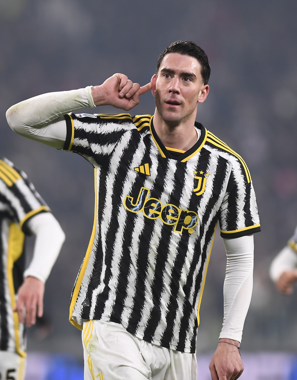 国安与河南合拍足协杯决赛宣传片：在传统足球赛中加入福瑞（国安与河南联合发布足协杯决赛宣传片：为传统足球赛注入福瑞）