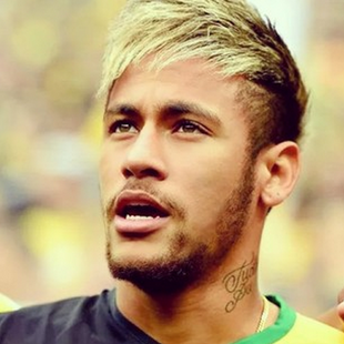 张伯伦：阿森纳具备成功的一切因素，我不算老还想继续踢球（张伯伦：阿森纳具备夺冠资本，我还年轻，盼继续征战）