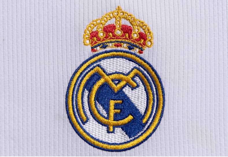 法媒：皇马与于帕达成口头协议，科纳特已不再是首选目标（法国媒体：皇马已与于帕梅卡诺口头达成一致，科纳特不再是优先目标）