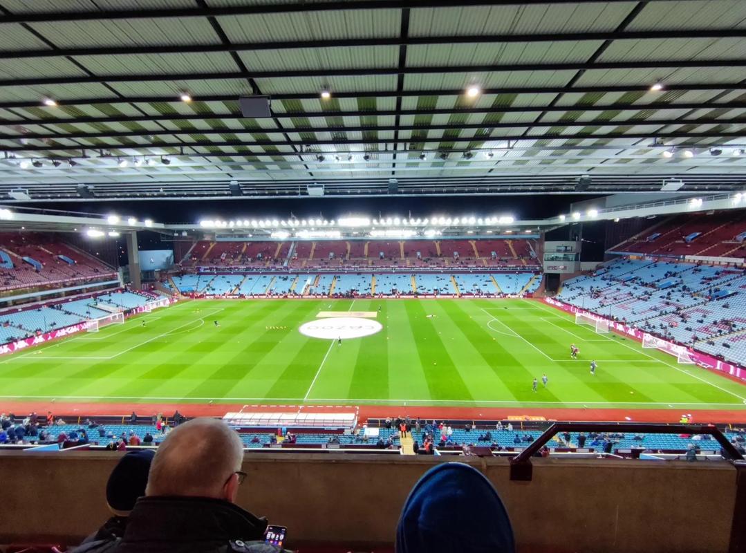 中超争冠格局发生变化（中超争冠态势生变）