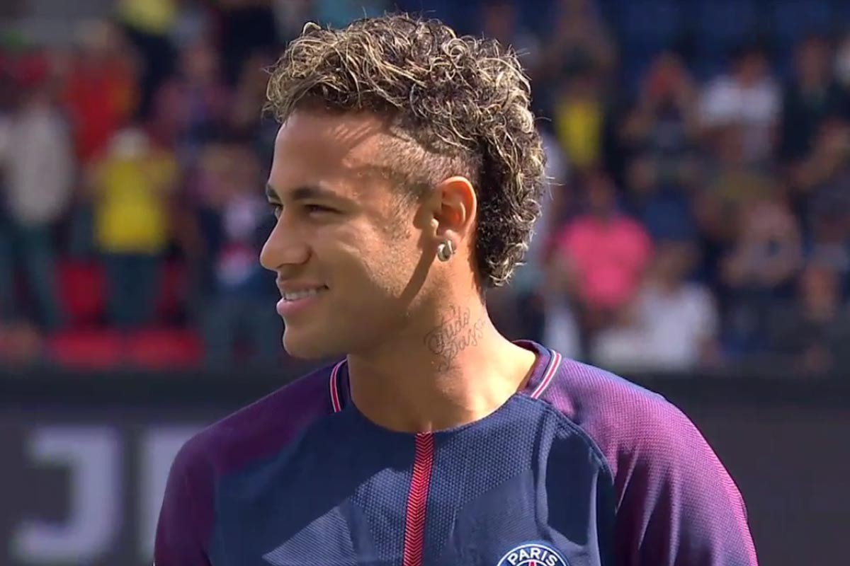 西甲：巴萨客场3-1战胜赫罗纳（巴萨客场3比1击败赫罗纳，西甲再添胜绩）